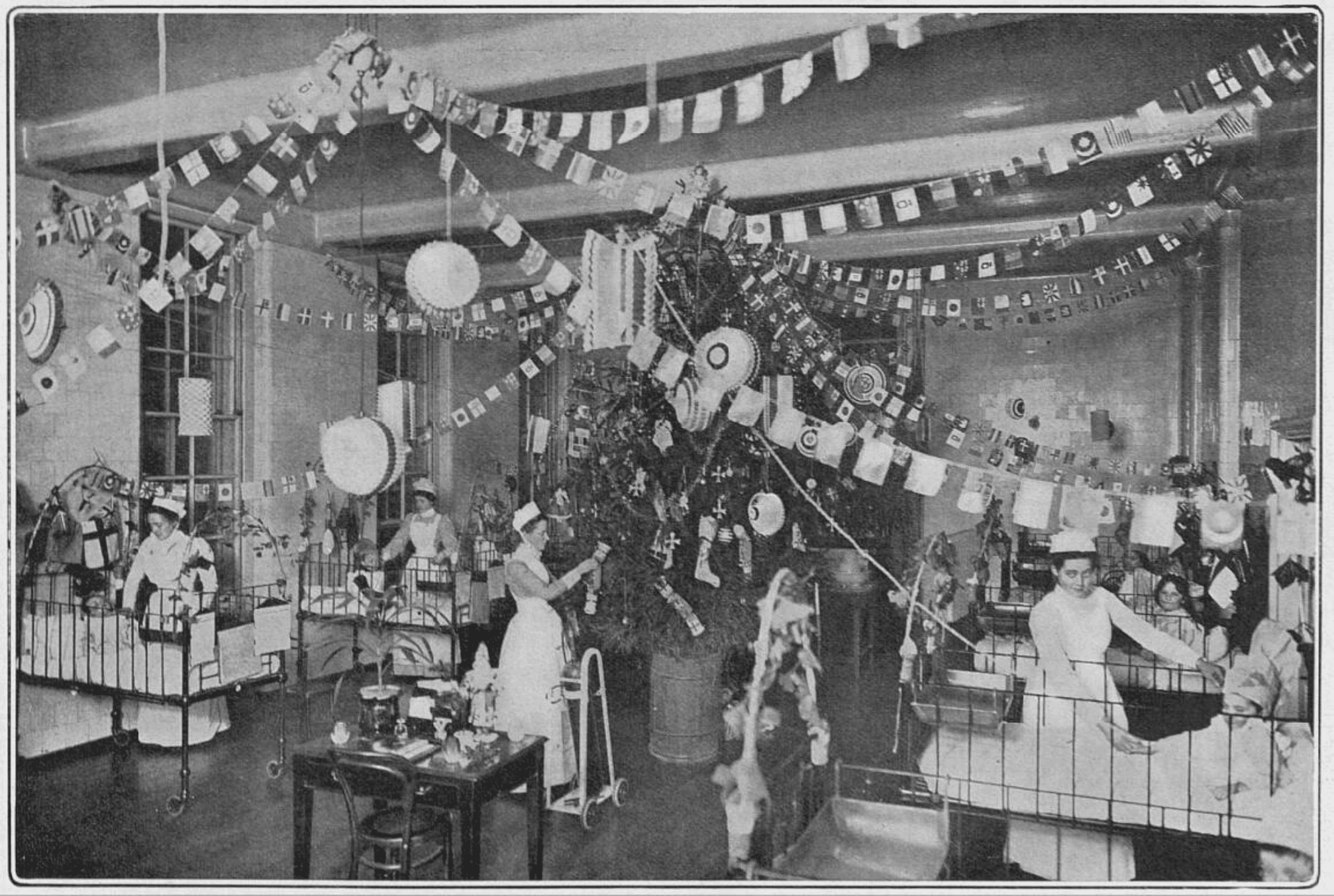 A ward at the North-Eastern Hospital for Children on Christmas Day 1904